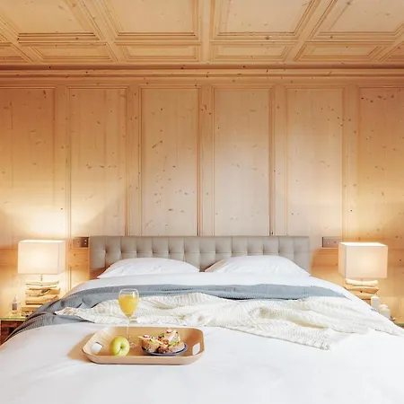 Visionapartments Villas & Luxury Homes *