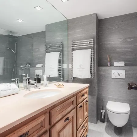 Visionapartments Villas & Luxury Homes Apartamento